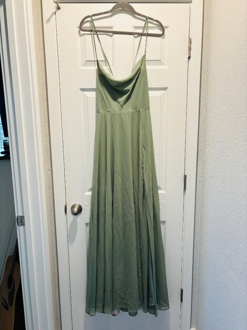 Never been worn!!